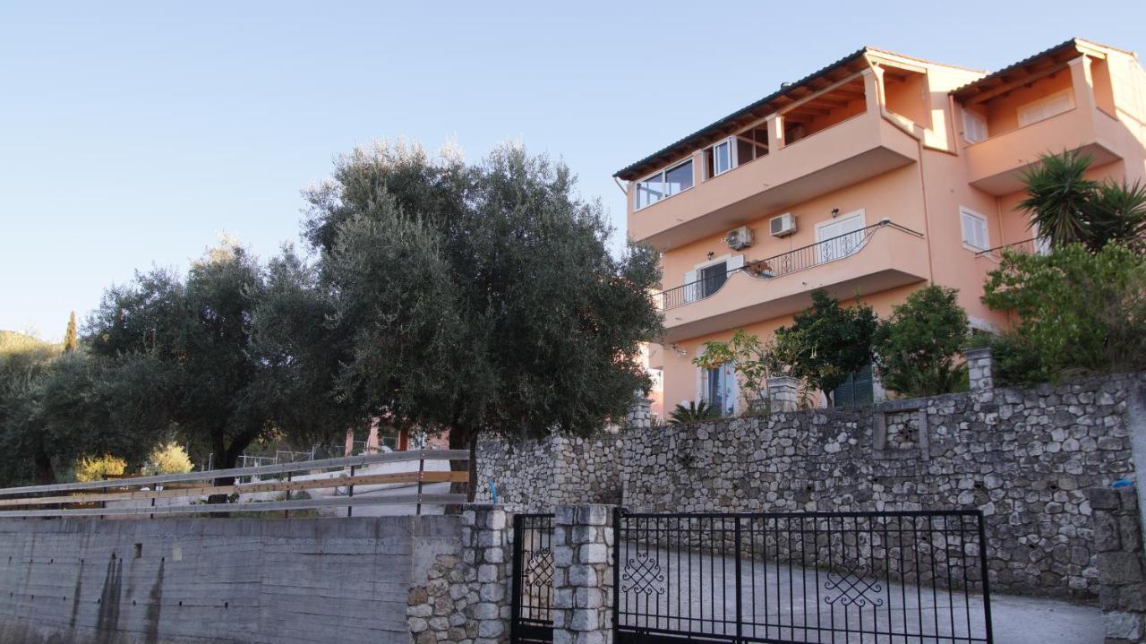 Corfu Luxury Apartment, Tranquility, Mountain & Sea Views Apartment Agios Gordios (Corfu)