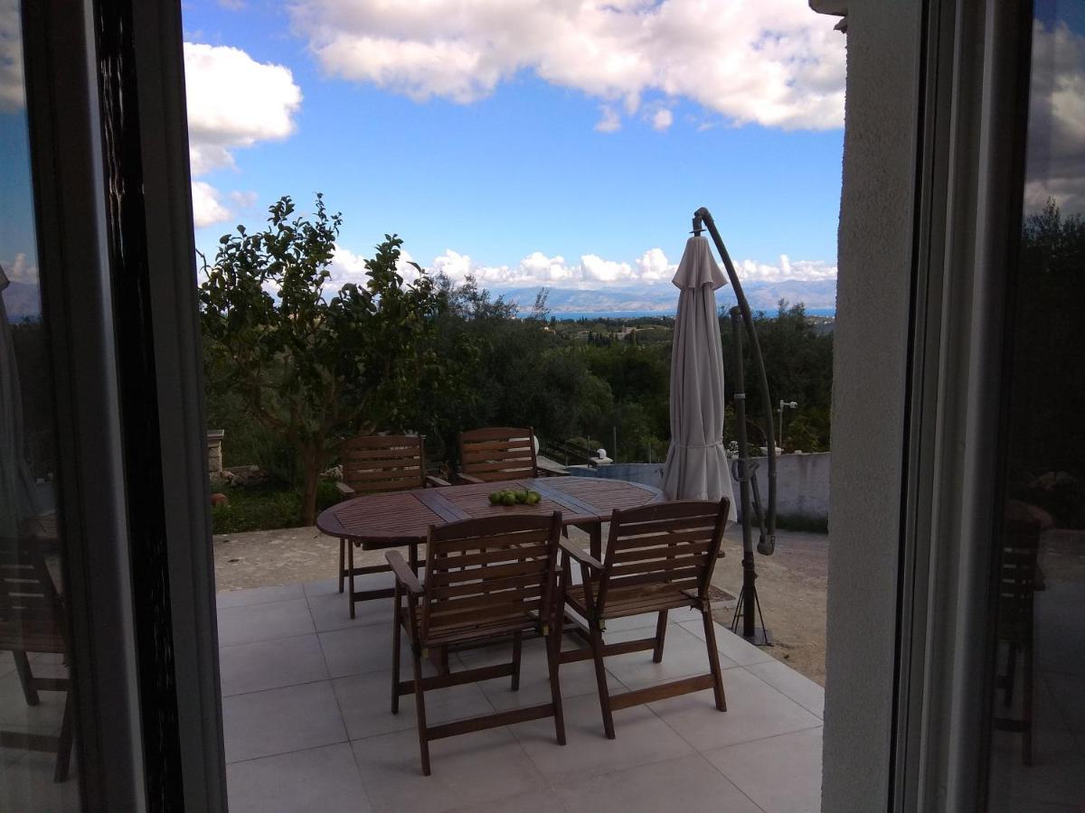 Corfu Luxury Apartment, Tranquility, Mountain & Sea Views Apartment