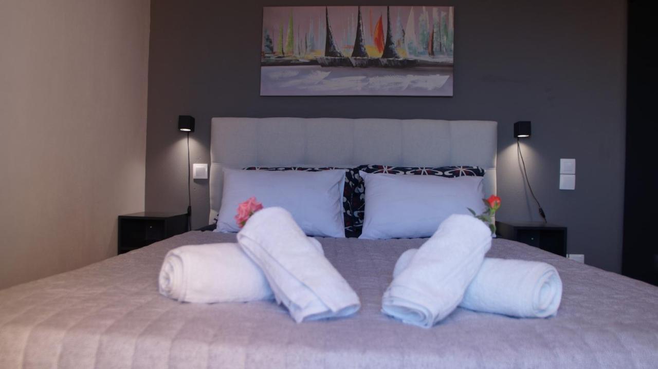 Corfu Luxury Apartment, Tranquility, Mountain & Sea Views Apartment *
