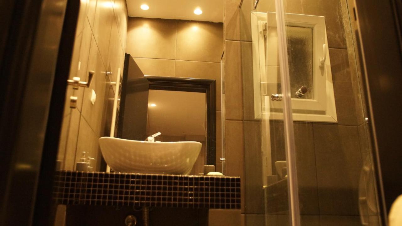 Corfu Luxury Apartment, Tranquility, Mountain & Sea Views Apartment *
