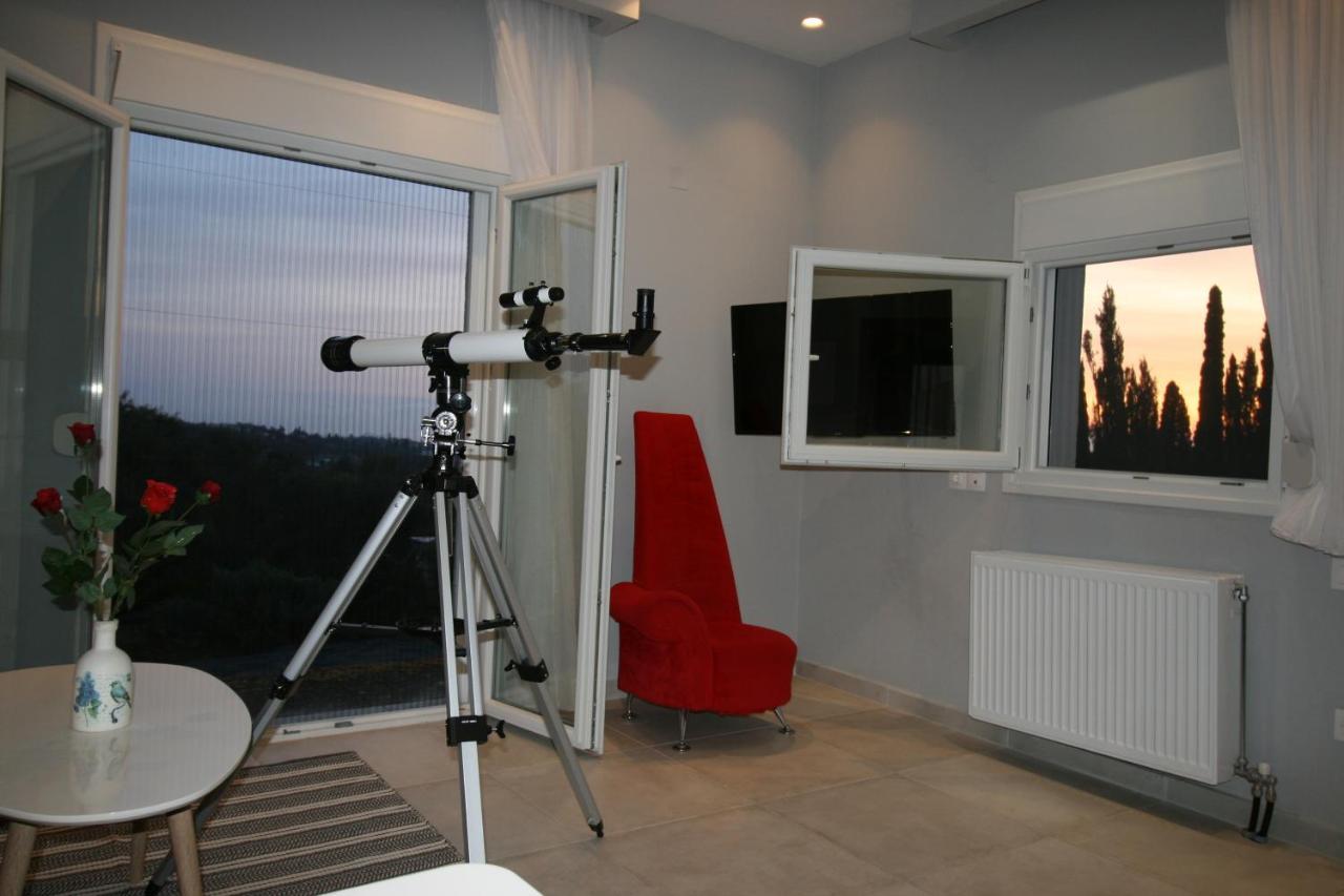Corfu Luxury Apartment, Tranquility, Mountain & Sea Views * Agios Gordios (Corfu)