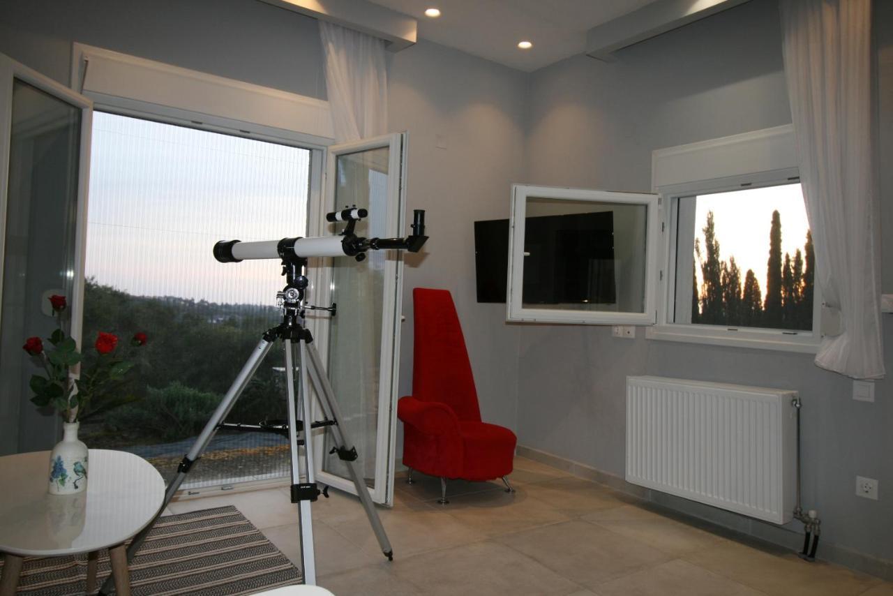 Corfu Luxury Apartment, Tranquility, Mountain & Sea Views *