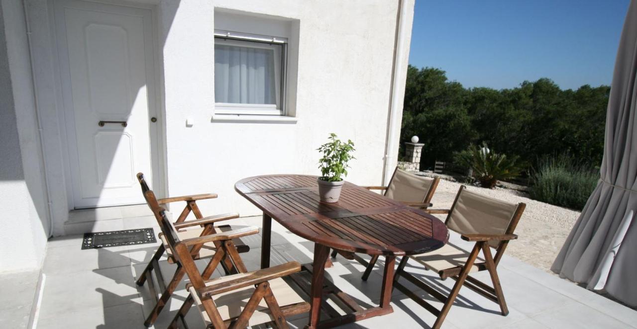 Corfu Luxury Apartment, Tranquility, Mountain & Sea Views Apartment *